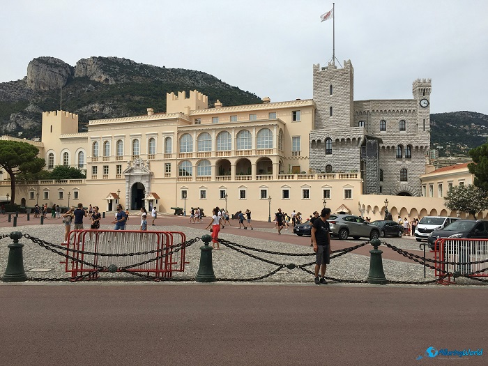 3 Prince Palace