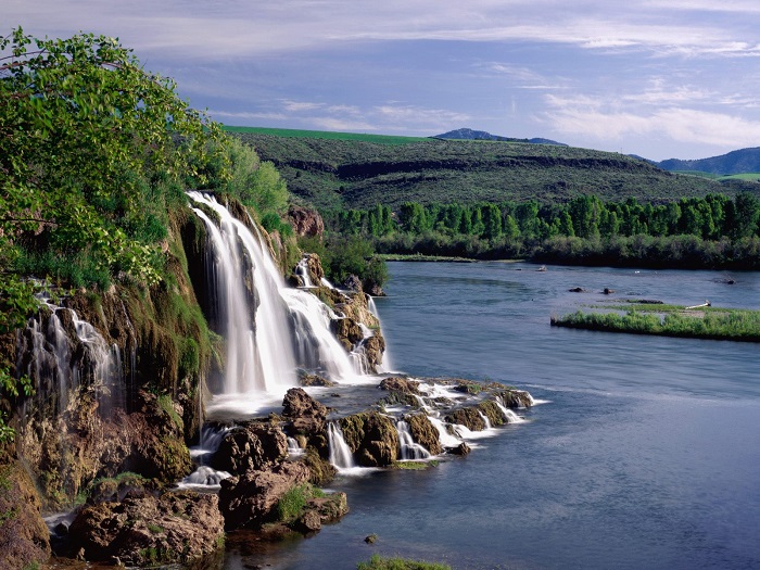 8 Falls Creek