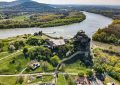 5 Devin Castle