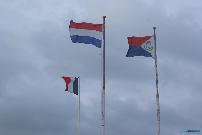 3 French Dutch Martin Border