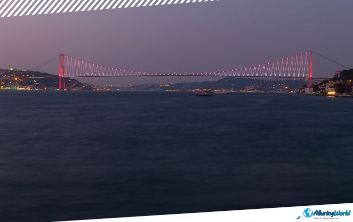 4 Bosphorus Bridge in Istanbul