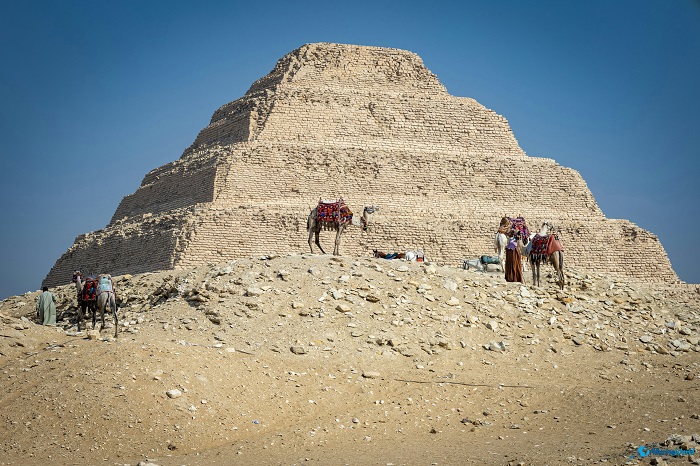 4 Djoser