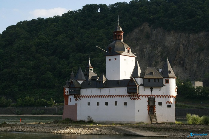 17 Pfalzgrafenstein