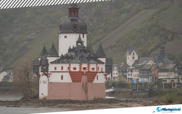 5 Pfalzgrafenstein Castle