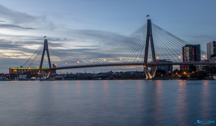 11 Anzac Bridge