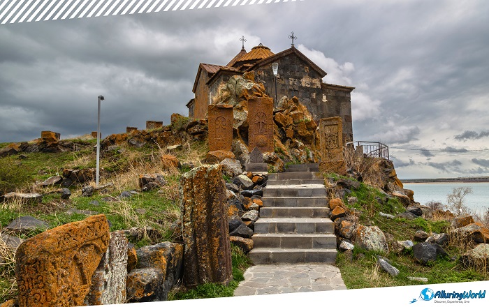 2 Hayravank Monastery