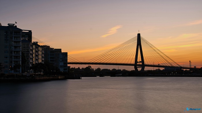 6 Anzac Bridge