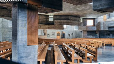 6 Heiligkreuz Church