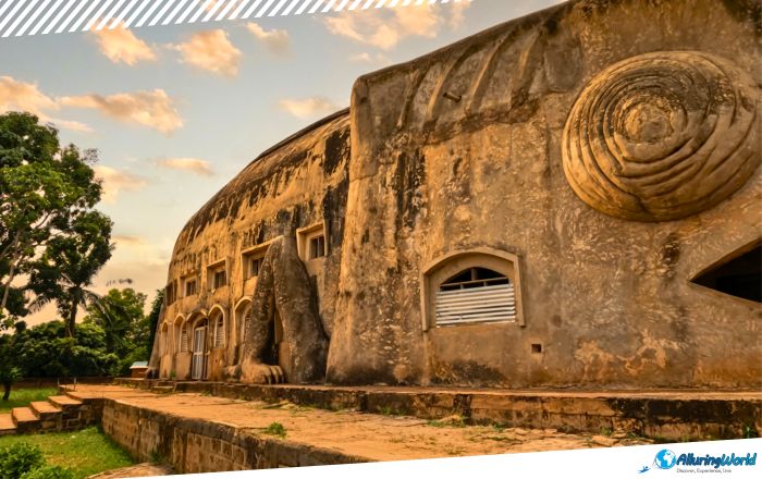 13 Vodun Temples of Abomey