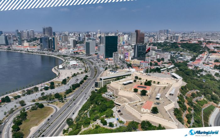 1 Fortress of São Miguel