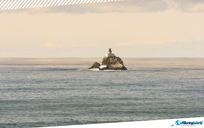 4 Tillamook Rock Light