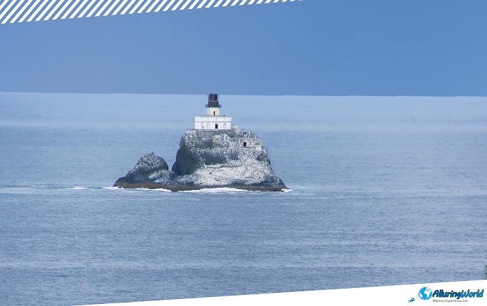 5 Tillamook Rock Light