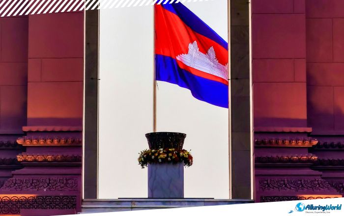 9 Independence Monument and Park