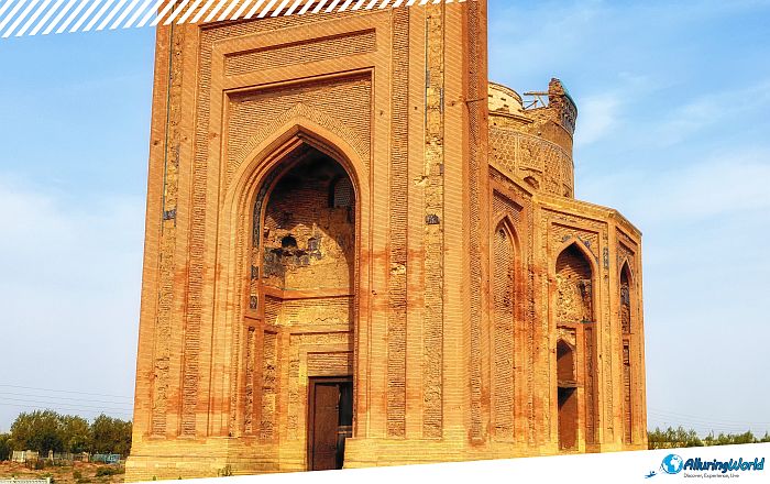 5 Turabek Khanum Mausoleum