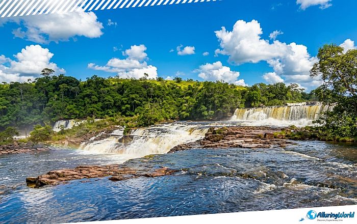 5 Orinduik Falls shared between Brazil and Guyana