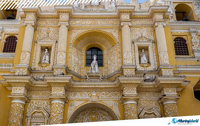 11 Iglesia de La Merced in Antigua Guatemala