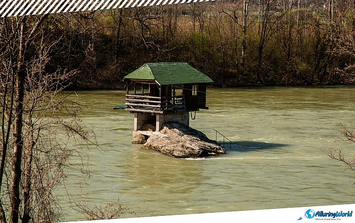 11 Drina River House