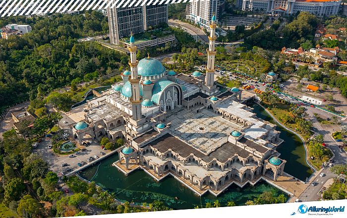 2 Federal Territory Mosque, Malaysia