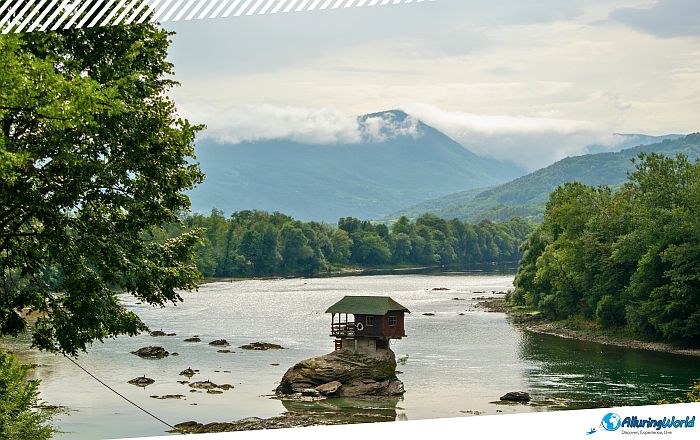 7 Drina River House