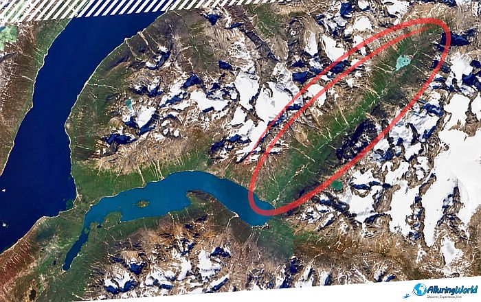 1 Qinngua Valley in Greenland