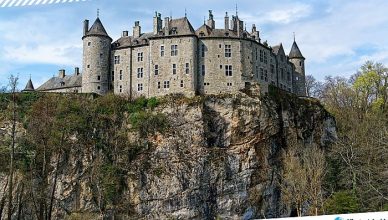 1 Walzin Castle