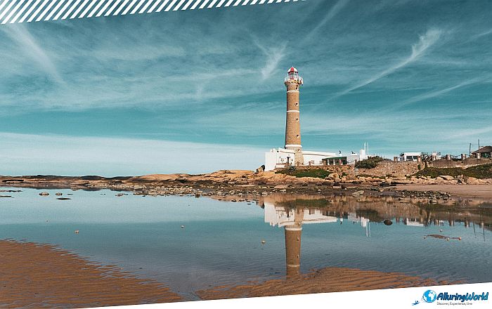 6 José Ignacio Lighthouse