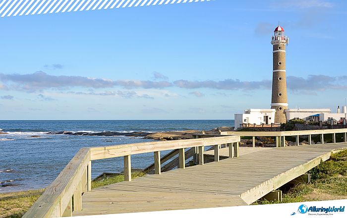 8 José Ignacio Lighthouse
