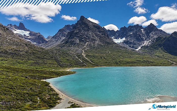 8 Qinngua Valley in Greenland