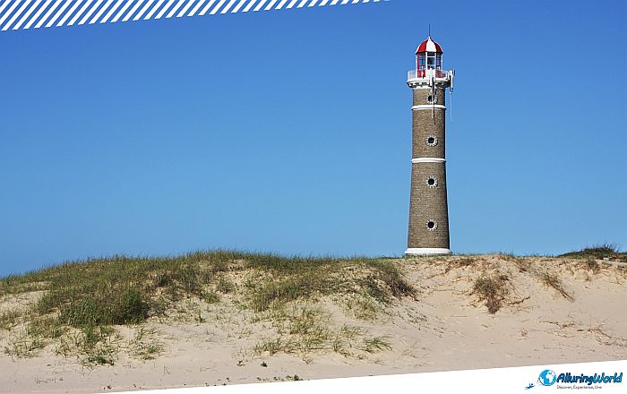 9 José Ignacio Lighthouse