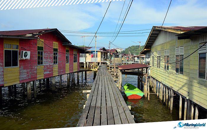 3 Kampong Ayer, Brunei