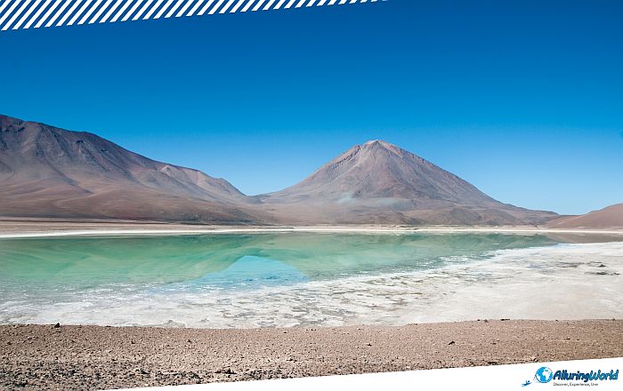 5 Laguna Verde in Bolivia