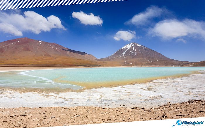 7 Laguna Verde in Bolivia