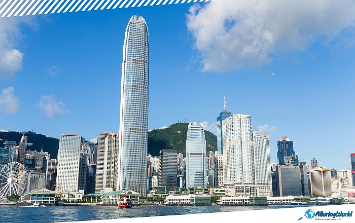 9 The Central Piers of Hong Kong